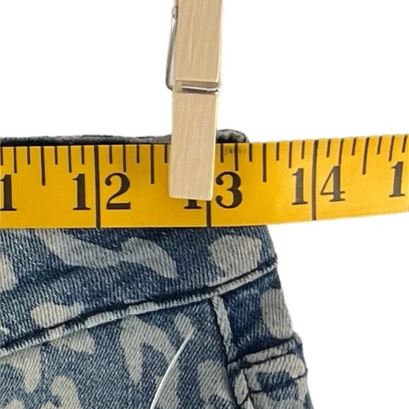 Bebe Indigo Wash Leopard Print Skinny Jeans Size 27 NWT - Picture 9 of 9